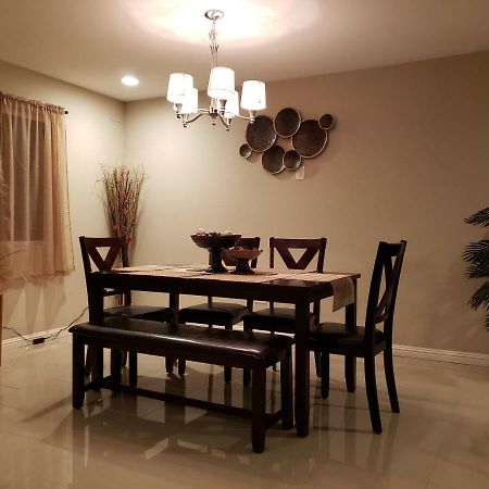 Beautiful 3 Bed/2 Bath Cozy Get Away Home Las Vegas Eksteriør billede