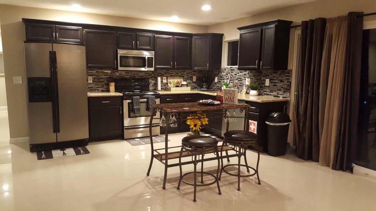 Beautiful 3 Bed/2 Bath Cozy Get Away Home Las Vegas Eksteriør billede