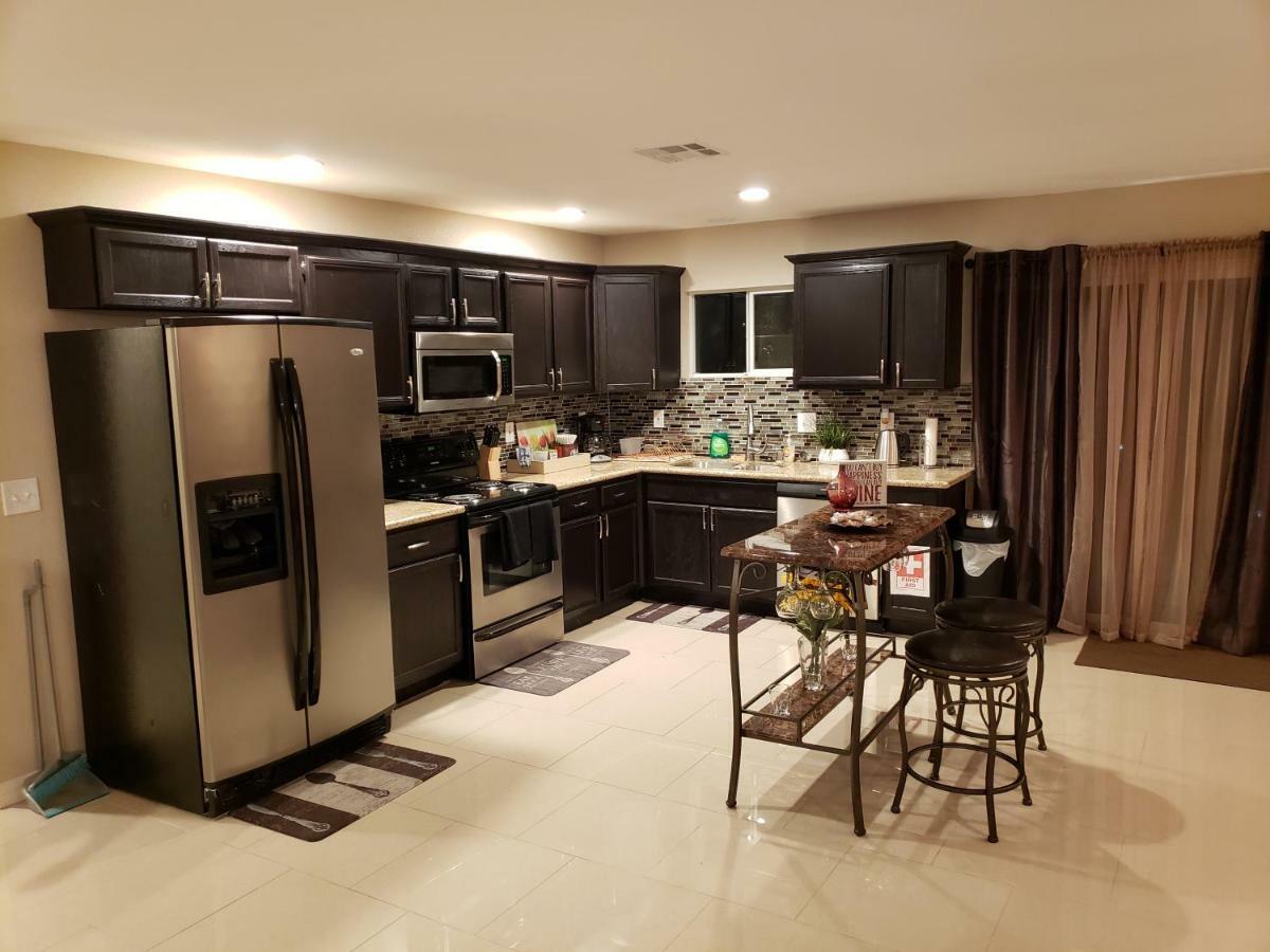 Beautiful 3 Bed/2 Bath Cozy Get Away Home Las Vegas Eksteriør billede